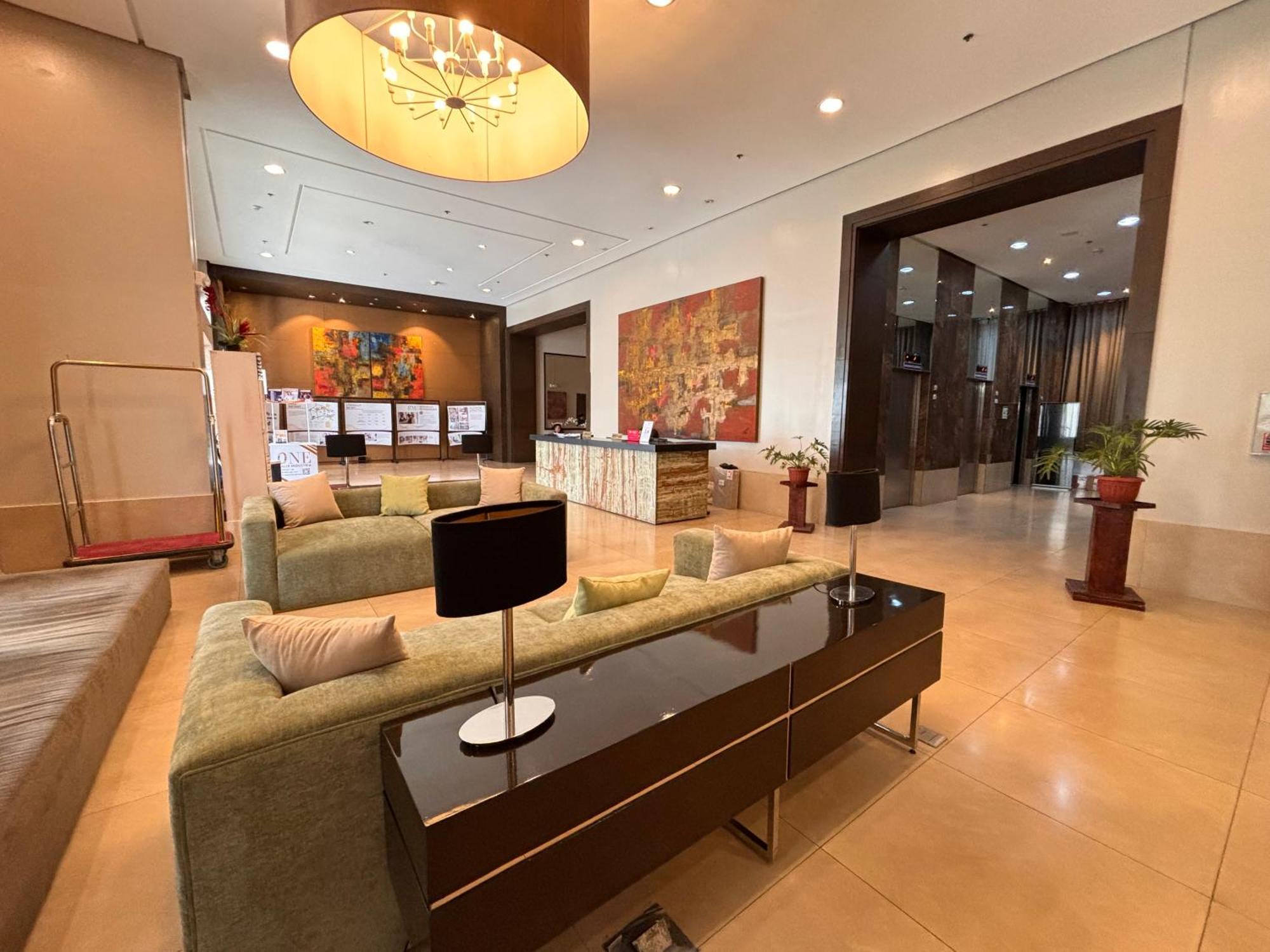 La Amore Place Pasig City Ngoại thất bức ảnh